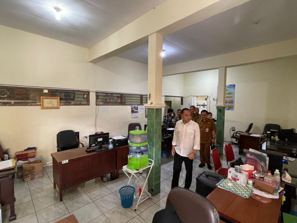 Pelayanan Publik Kelurahan