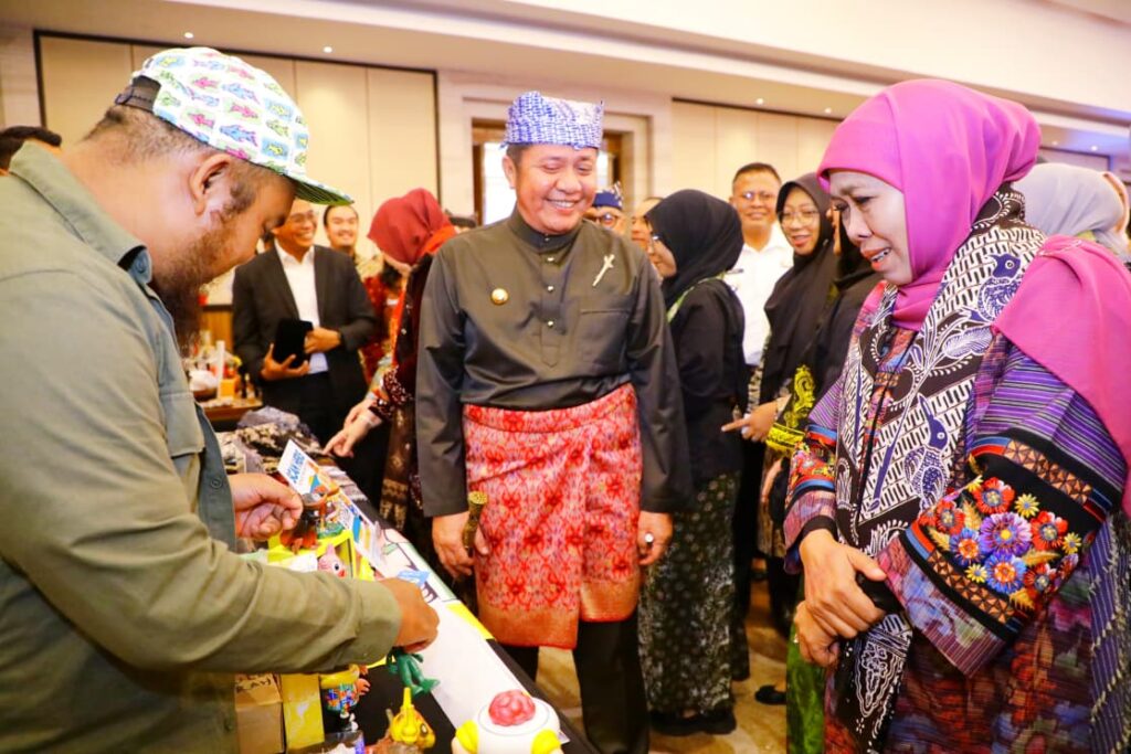 Gubernur Khofifah Pimpin Misi Dagang Jatim-Sumsel Capai Rp1 T